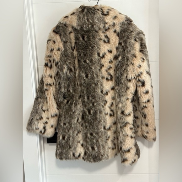 💗Vintage💗 Irving Posluns: Women’s Vintage Faux Fur Coat- Size 11-12 - Picture 5 of 14